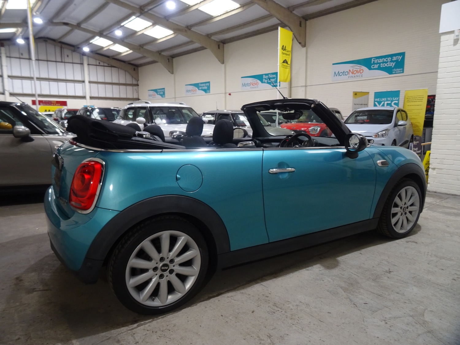 Used MINI Convertible 2016 for sale - 78067313: Photo 7