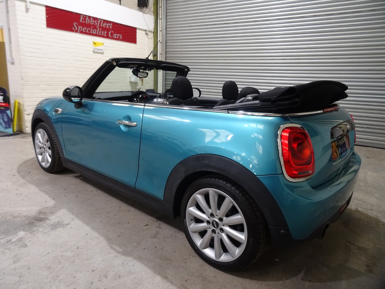 Used MINI Convertible 2016 for sale - 78067313: Photo 9