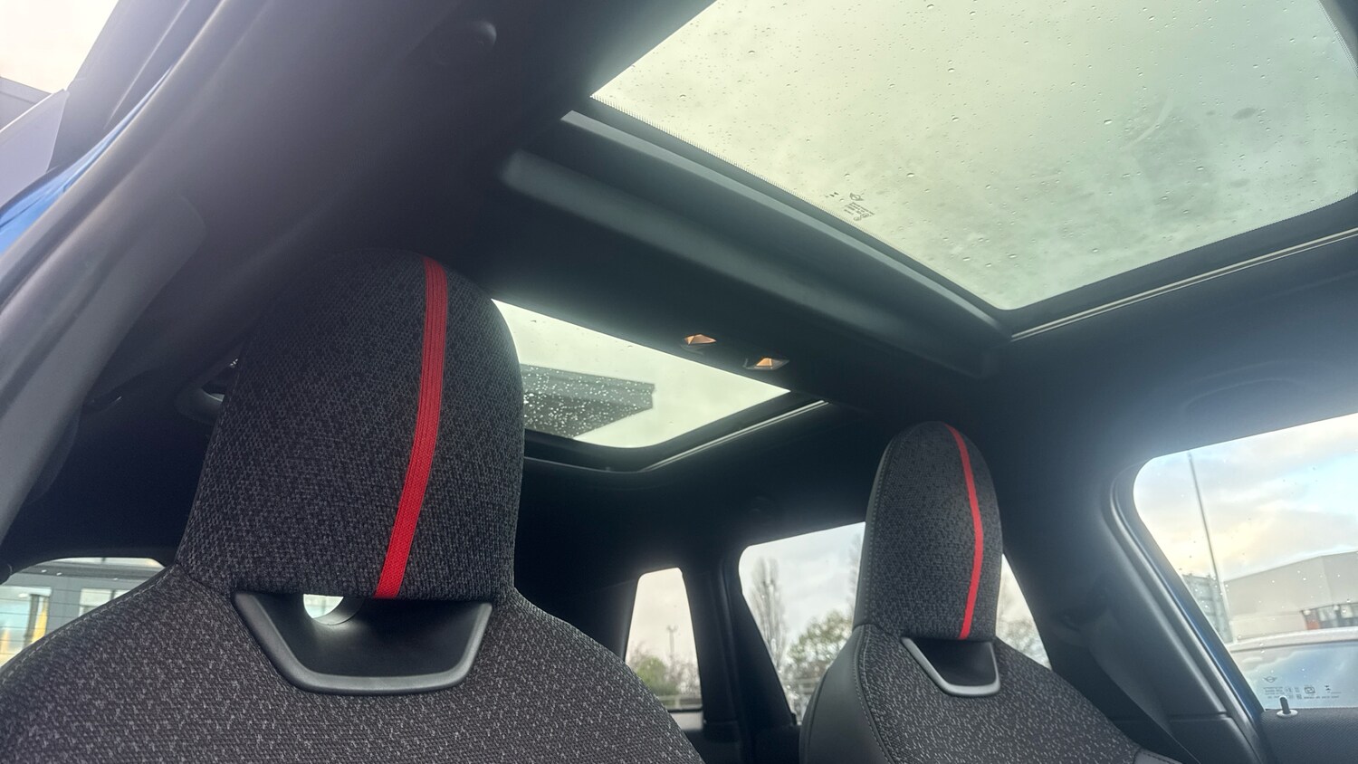 Used MINI Cooper 2025 for sale - 76640805: Photo 30