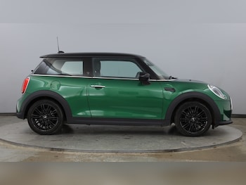 Used MINI Hatch 2023 for sale - 77069214: Photo