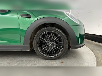 Used MINI Hatch 2023 for sale - 77069214: Photo