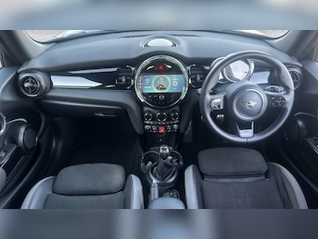 Used MINI Hatch 2022 for sale - 77195163: Photo