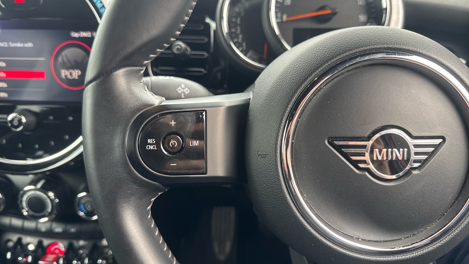 Used MINI Hatch 2021 for sale - 77691473: Photo 17