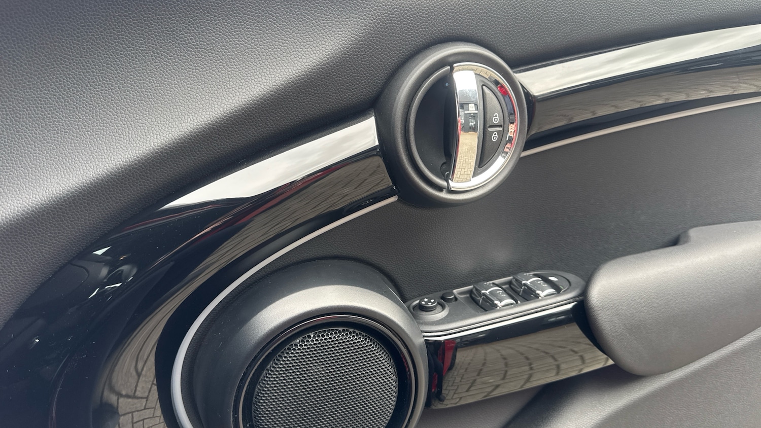 Used MINI Hatch 2021 for sale - 77691473: Photo 20