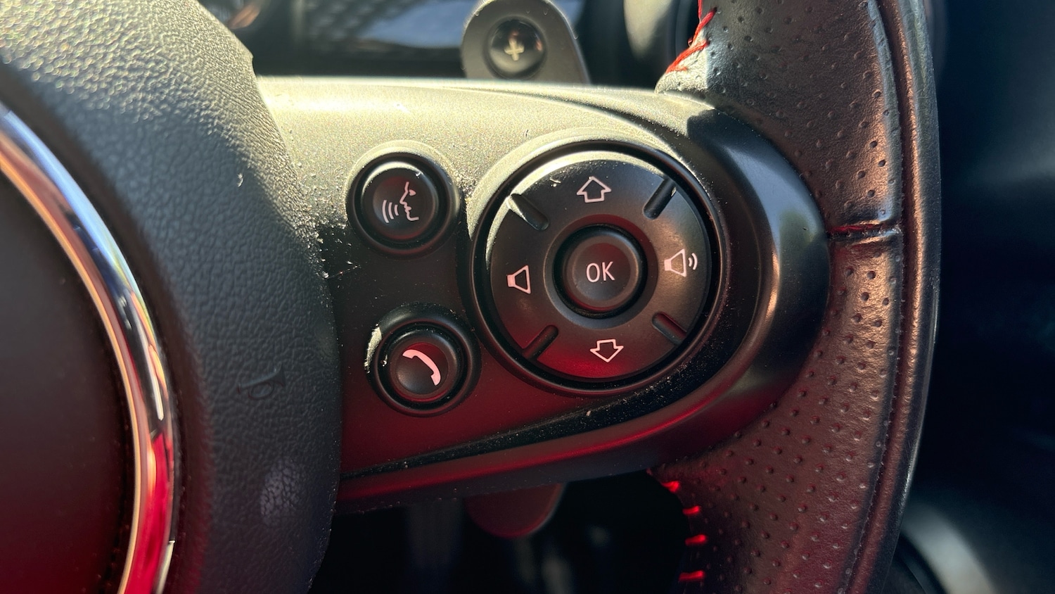 Used MINI Hatch 2019 for sale - 76570901: Photo 28