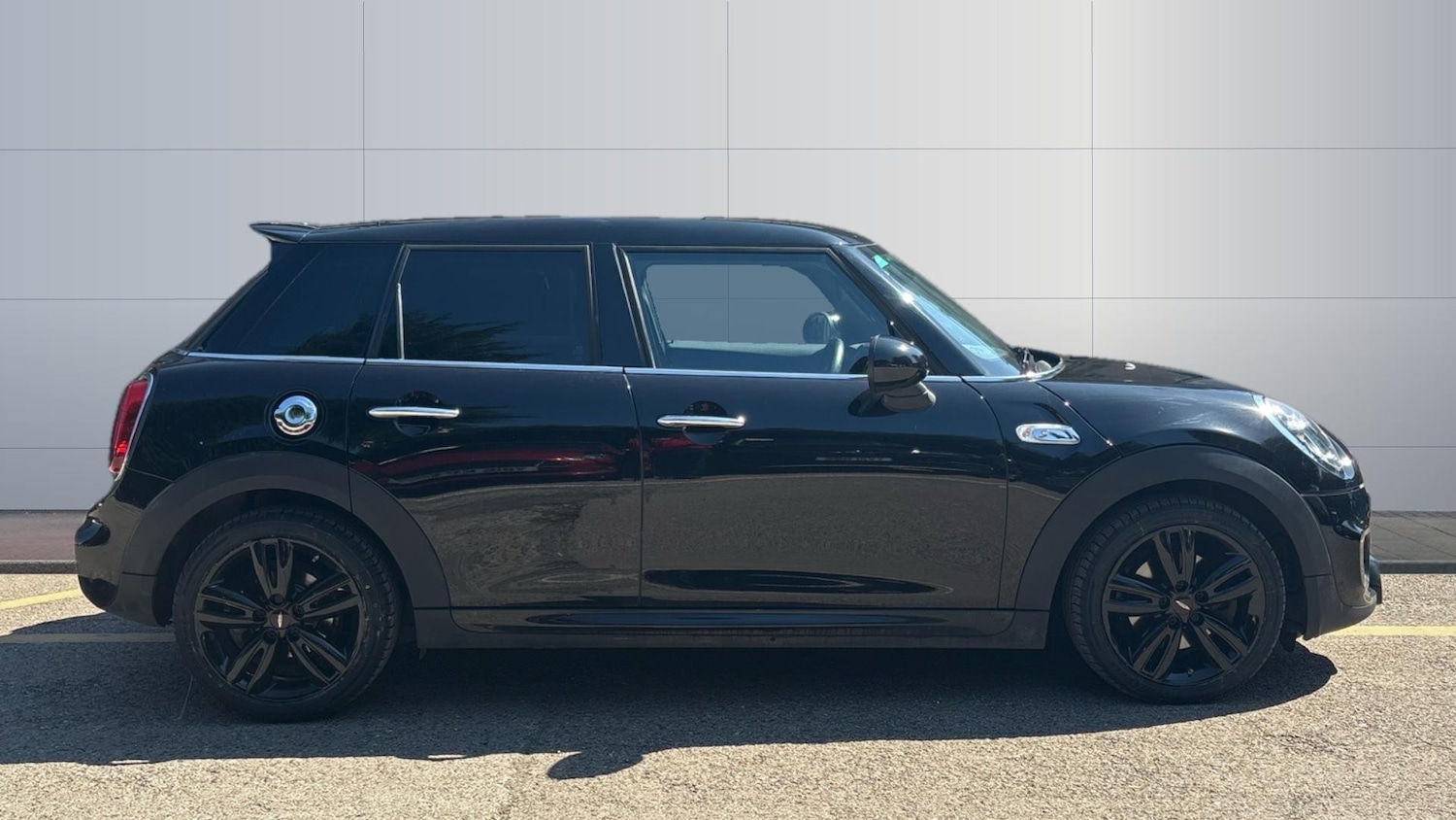 Used MINI Hatch 2019 for sale - 76570901: Photo 5