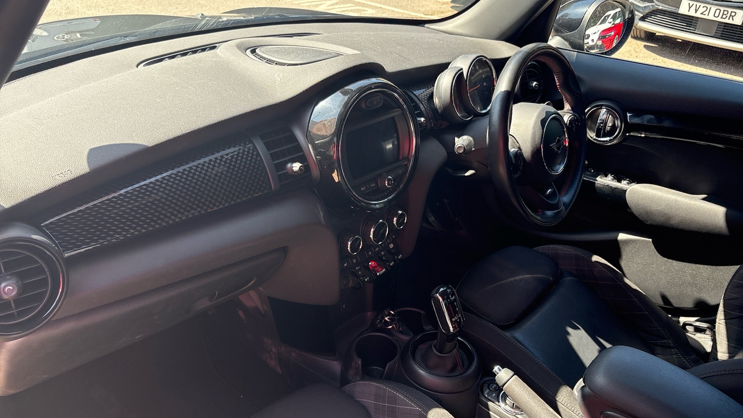 Used MINI Hatch 2019 for sale - 76570901: Photo 9