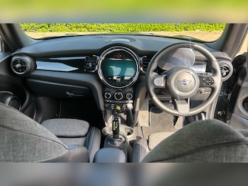 Used MINI Hatch 2022 for sale - 78459307: Photo