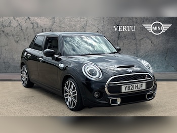 Used MINI Hatch 2021 for sale - 79150077: Photo