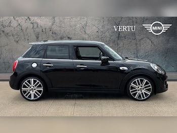 Used MINI Hatch 2021 for sale - 79150077: Photo