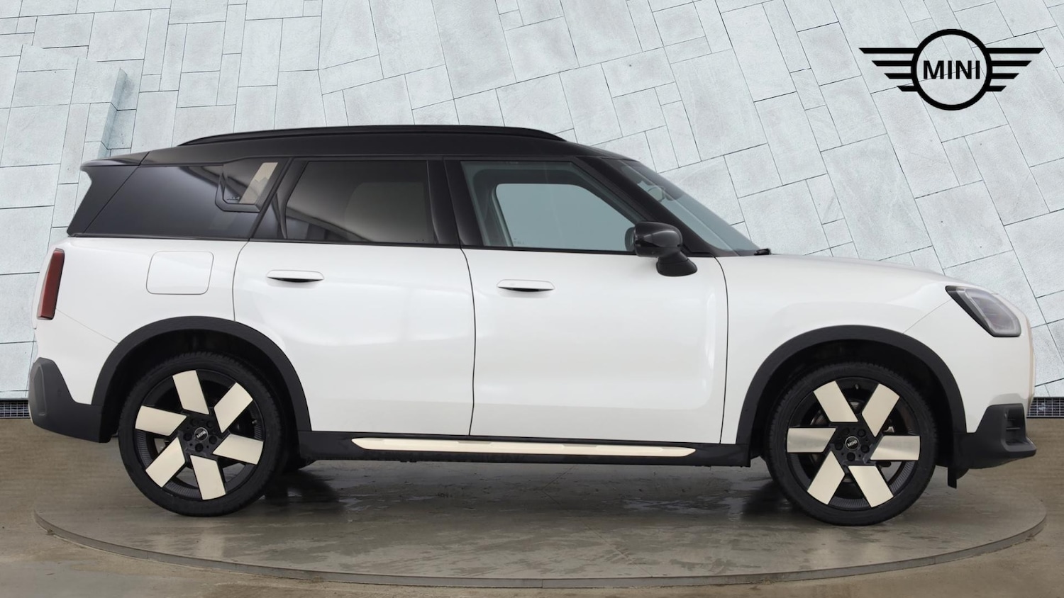 Used MINI Countryman 2024 for sale - 77619731: Photo 3