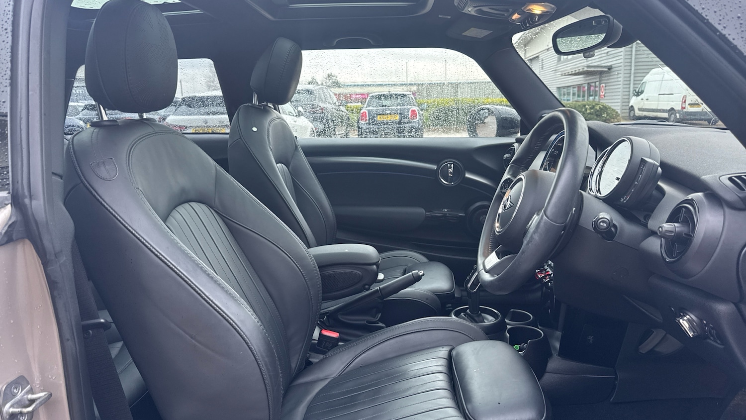 Used MINI Hatch 2022 for sale - 77492479: Photo 11