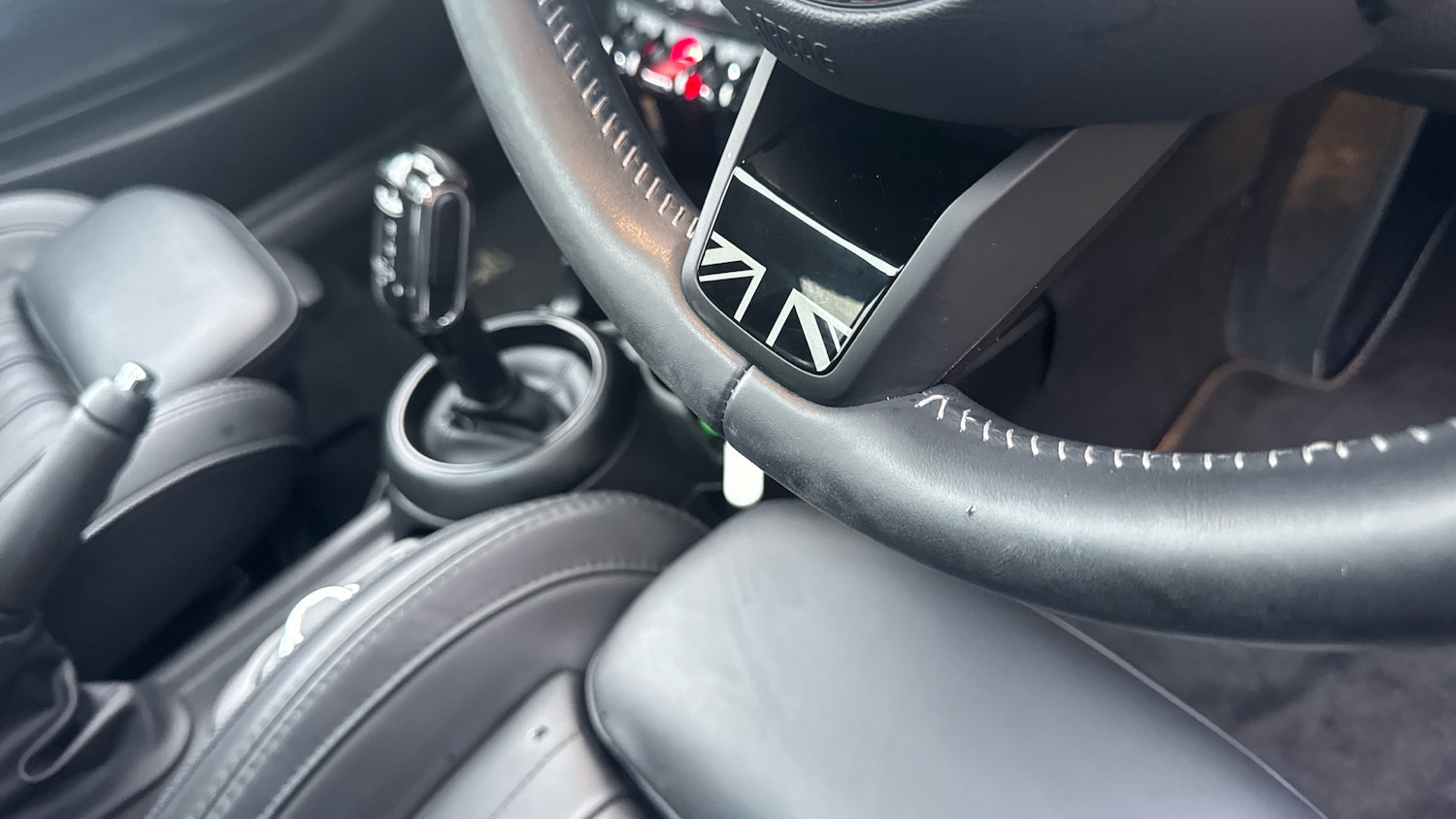 Used MINI Hatch 2022 for sale - 77492479: Photo 25