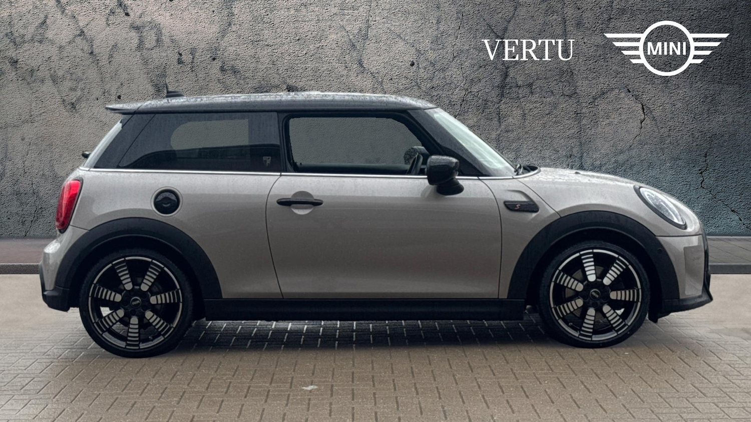 Used MINI Hatch 2022 for sale - 77492479: Photo 3