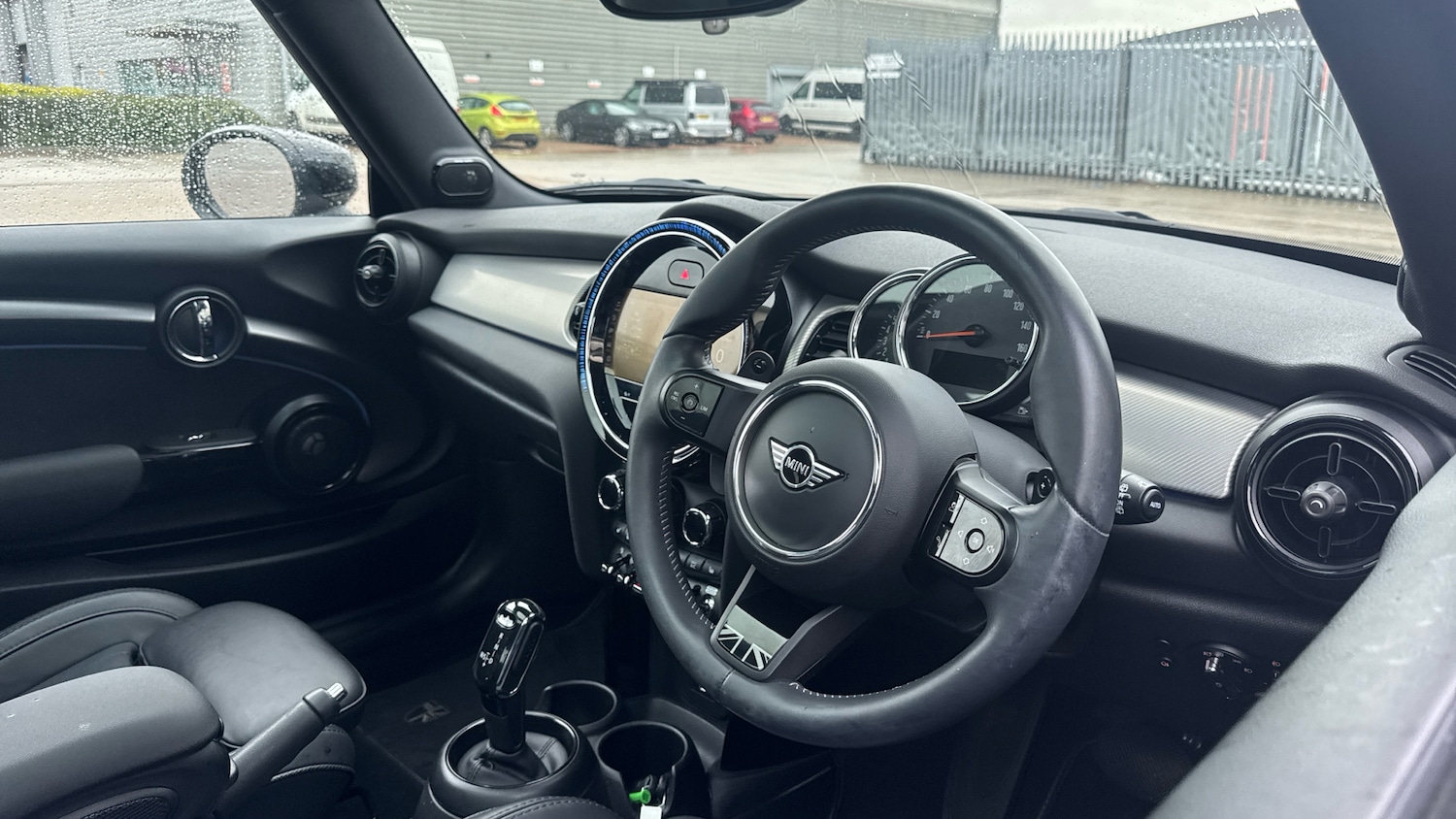 Used MINI Hatch 2022 for sale - 77492479: Photo 6