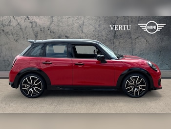 Used MINI Cooper 2024 for sale - 79066953: Photo