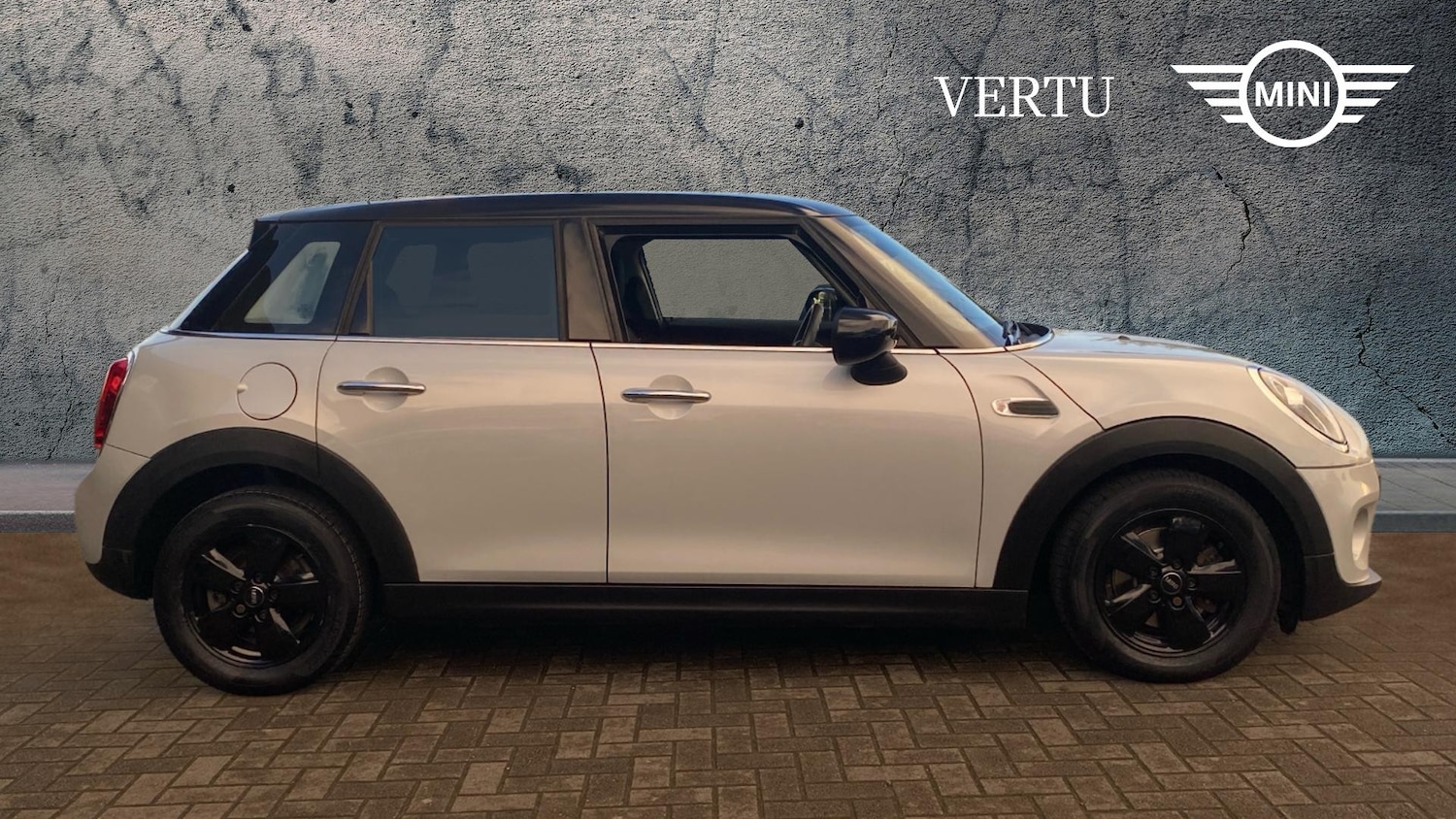 Used MINI Hatch 2019 for sale - 76795066: Photo 3