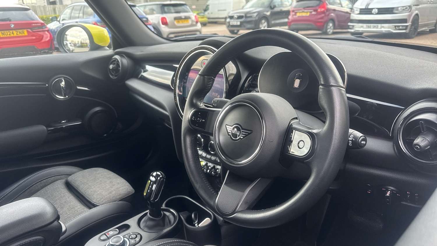 Used MINI Hatch 2022 for sale - 77270721: Photo 6