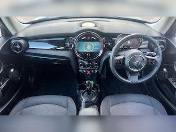 Used MINI Hatch 2024 for sale - 76547589: Photo