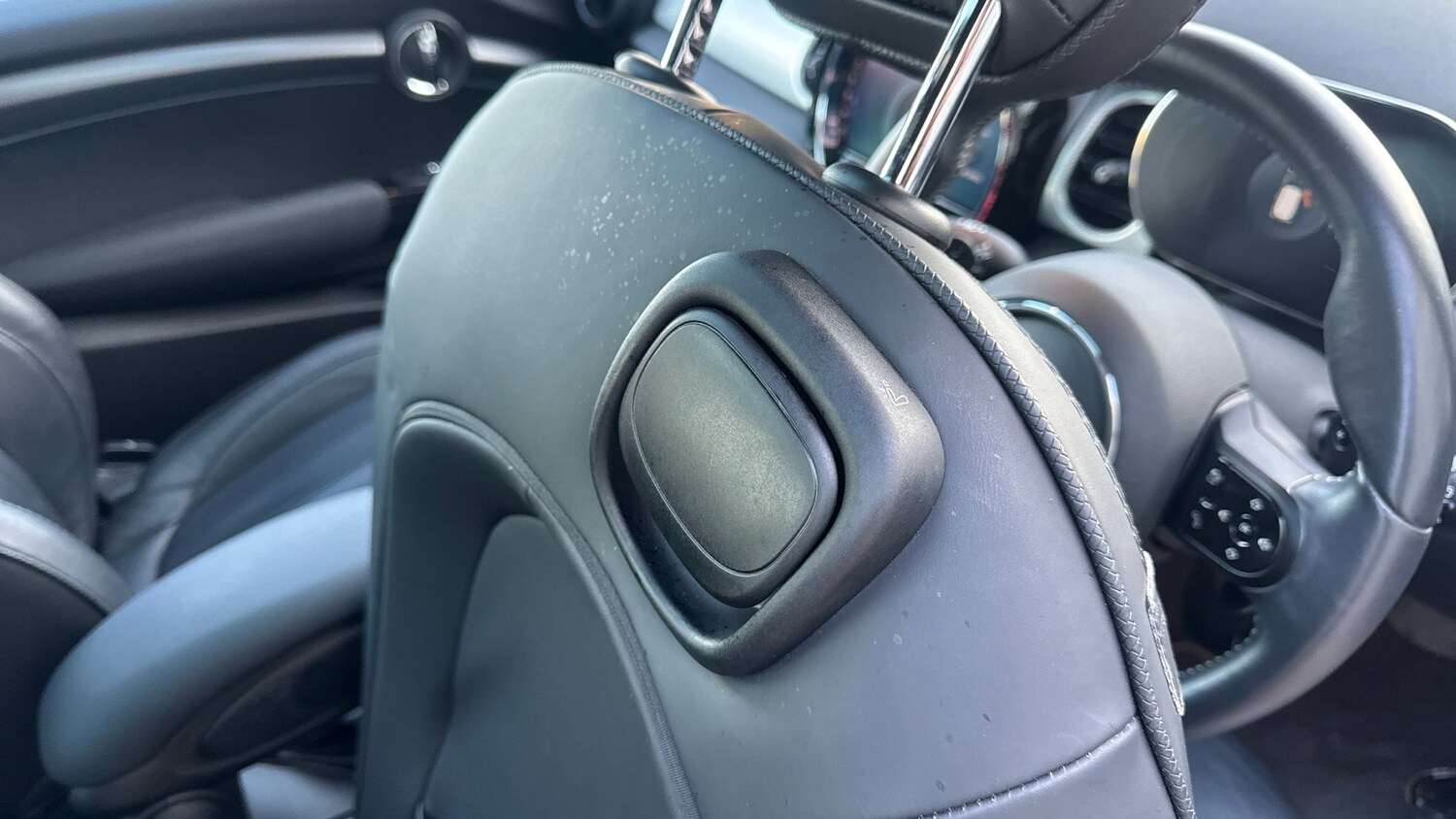 Used MINI Hatch 2024 for sale - 76877353: Photo 26