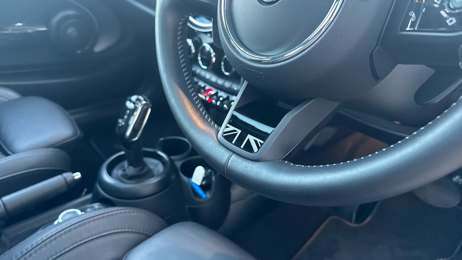 Used MINI Hatch 2024 for sale - 76877353: Photo 29