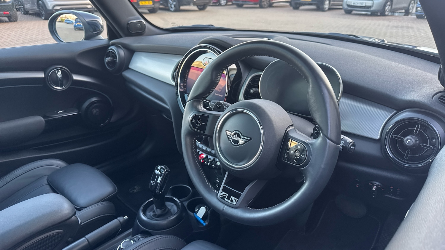 Used MINI Hatch 2024 for sale - 76877353: Photo 6