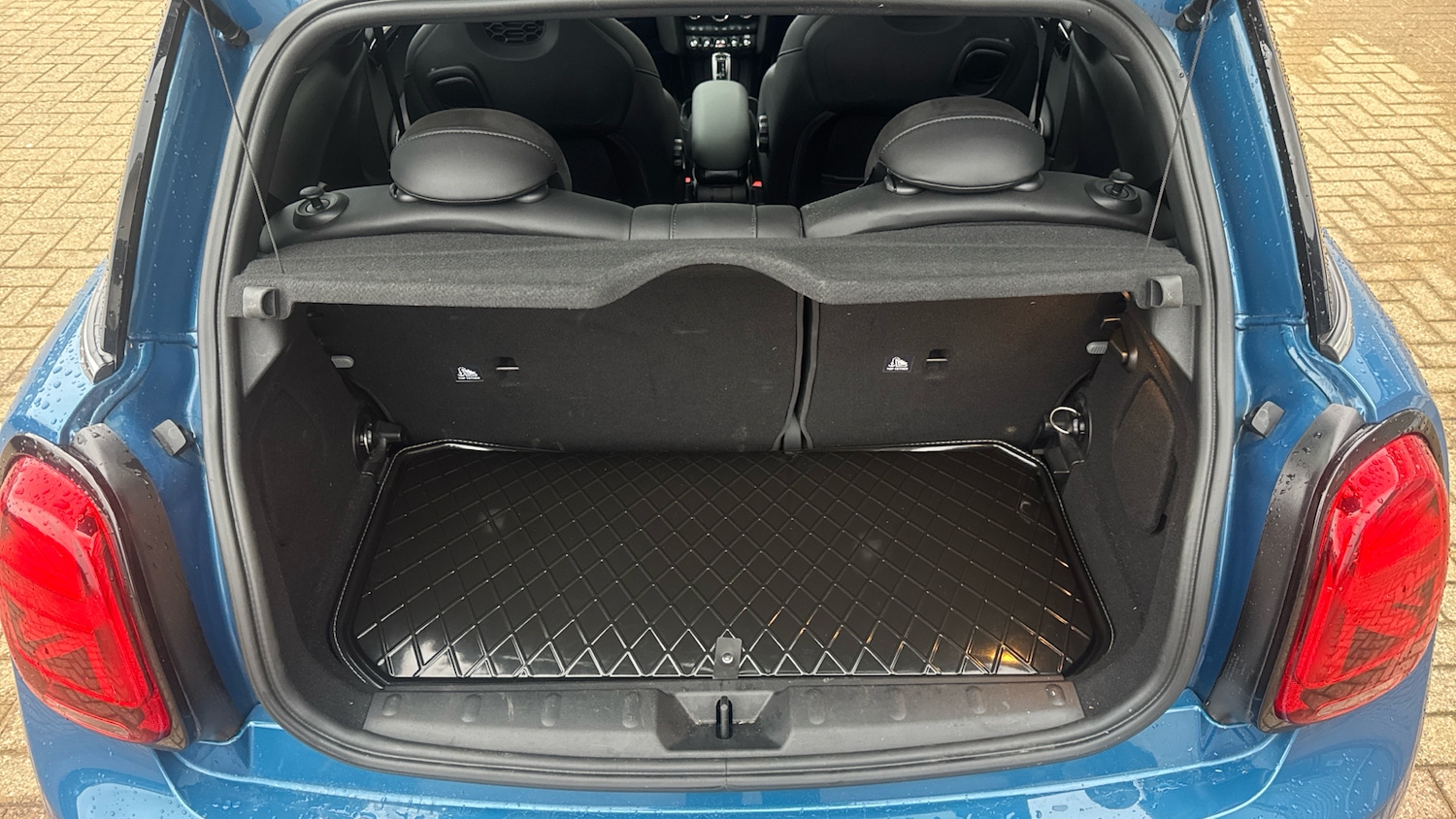 Used MINI Hatch 2023 for sale - 77431597: Photo 13