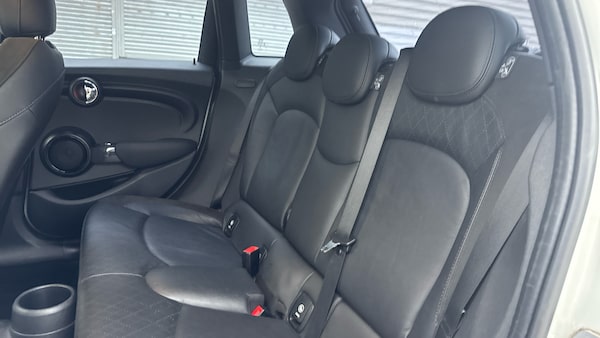 Used MINI Hatch 2019 for sale - 76274389: Photo 12