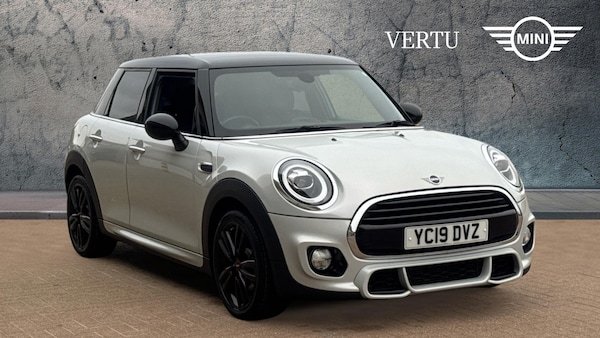 Used MINI Hatch 2019 for sale - 76274389: Photo 1