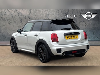 Used MINI Hatch 2019 for sale - 76274389: Photo 2