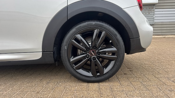 Used MINI Hatch 2019 for sale - 76274389: Photo 39