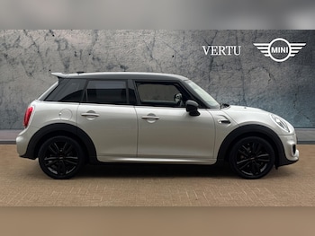 Used MINI Hatch 2019 for sale - 76274389: Photo 3