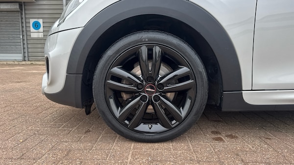 Used MINI Hatch 2019 for sale - 76274389: Photo 42