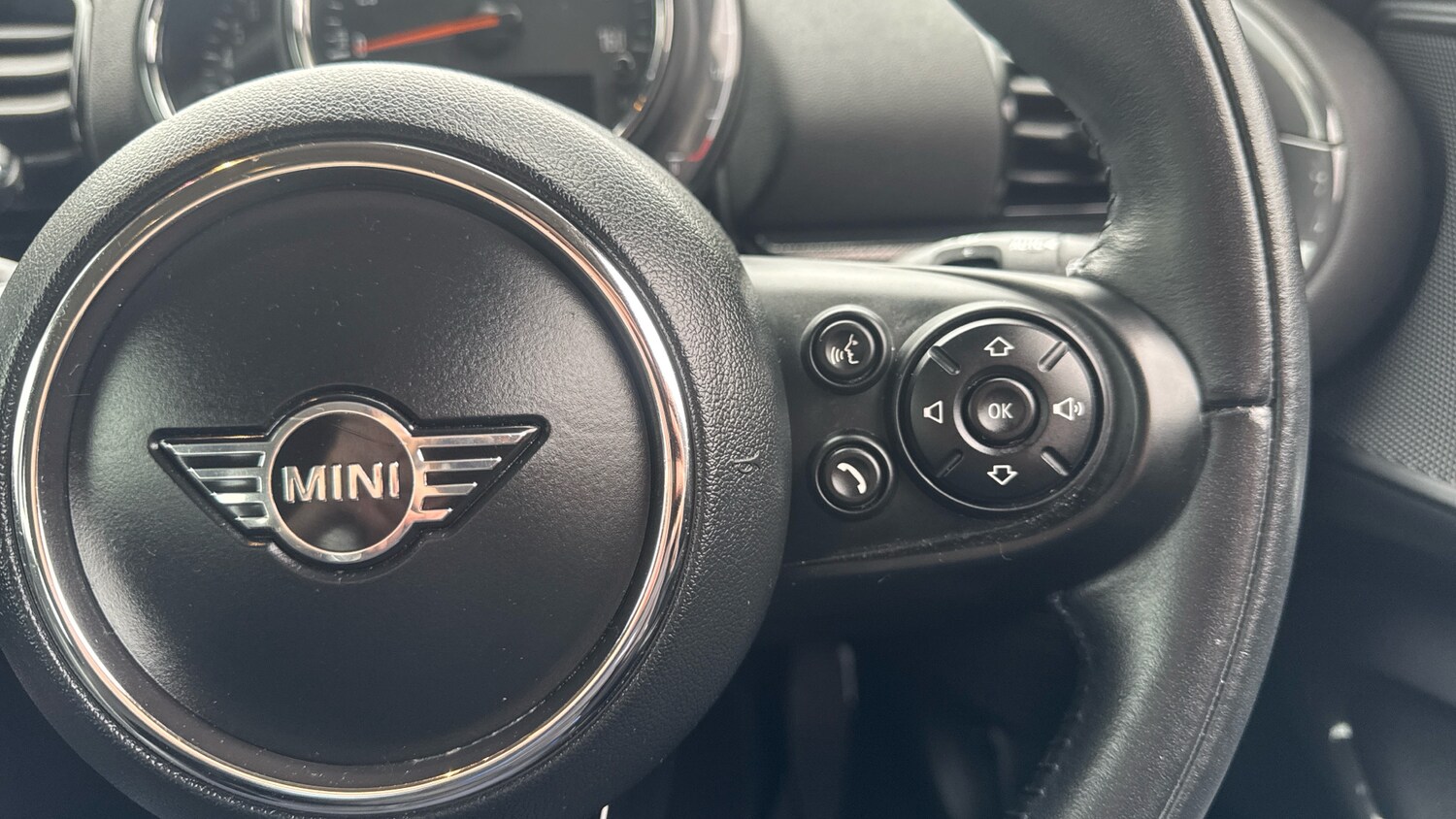 Used MINI Clubman 2019 for sale - 77915870: Photo 18