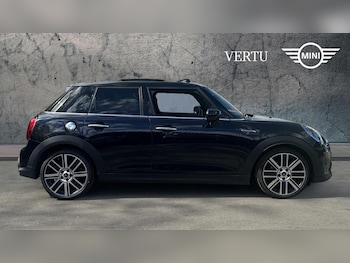 Used MINI Hatch 2023 for sale - 78176368: Photo