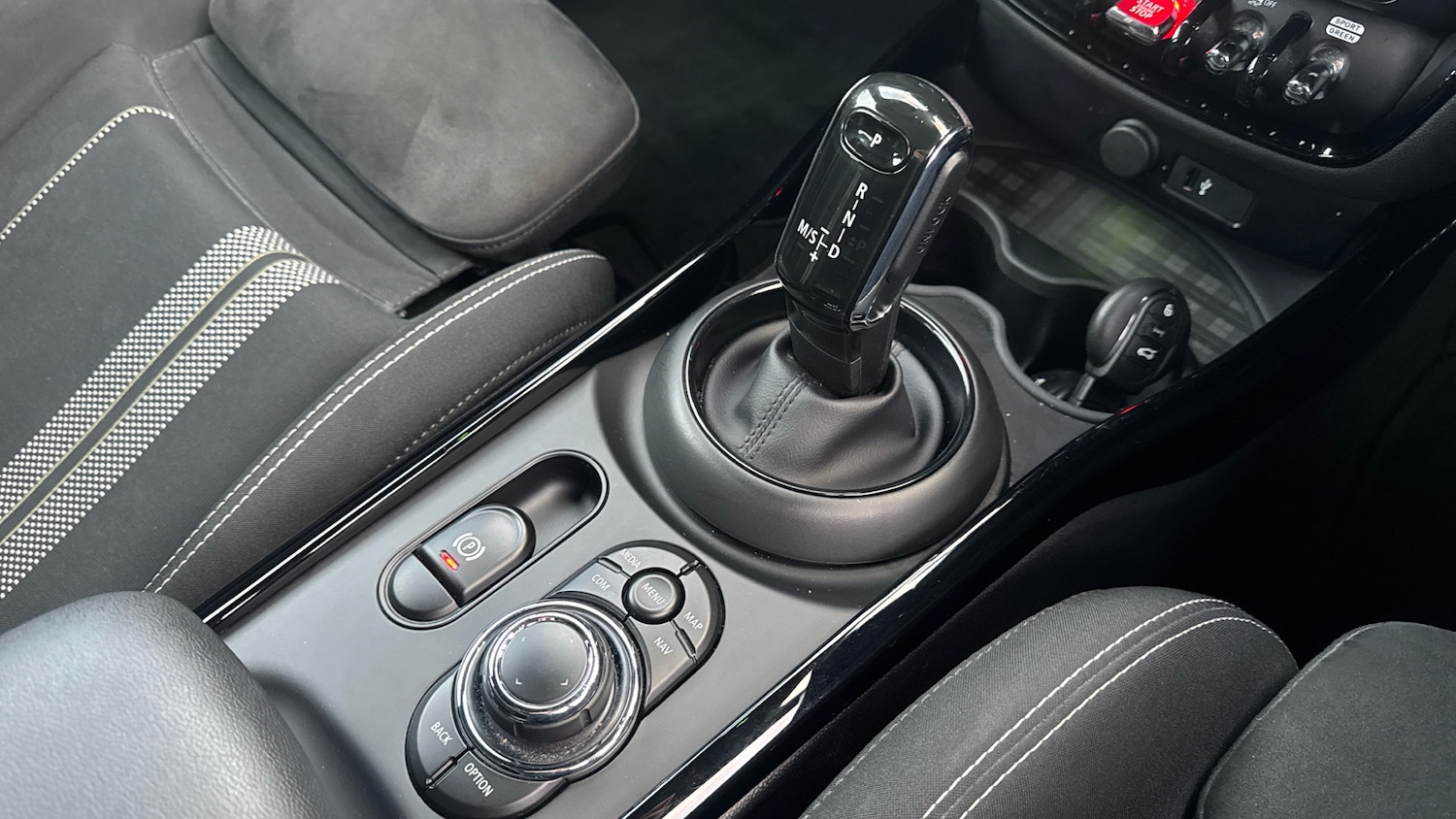 Used MINI Clubman 2022 for sale - 76891943: Photo 10