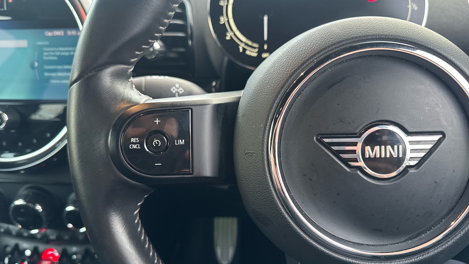 Used MINI Clubman 2022 for sale - 76891943: Photo 17