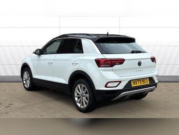 Used Volkswagen T-Roc 2023 for sale - 78724941: Photo