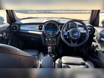 Used MINI Hatch 2022 for sale - 78408731: Photo