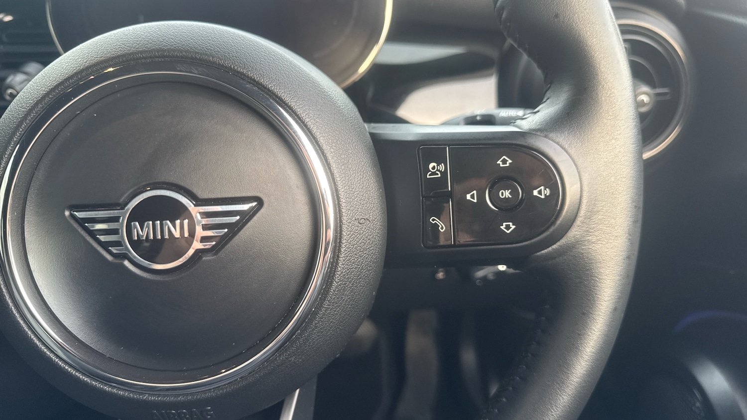 Used MINI Hatch 2022 for sale - 77147890: Photo 18