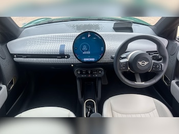 Used MINI Cooper 2024 for sale - 75870017: Photo