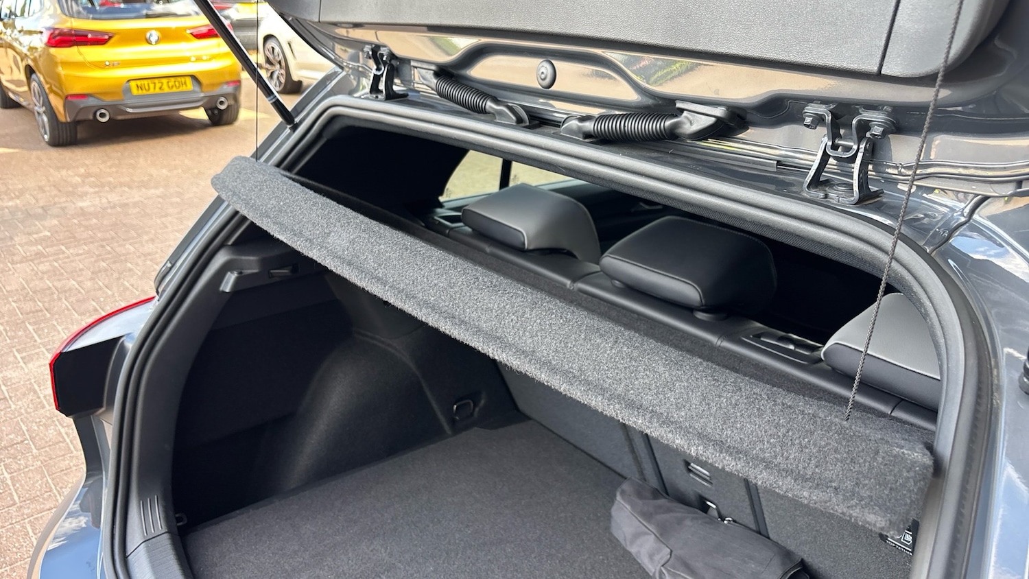 Vehicle 27