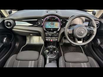 Used MINI Hatch 2023 for sale - 75273227: Photo