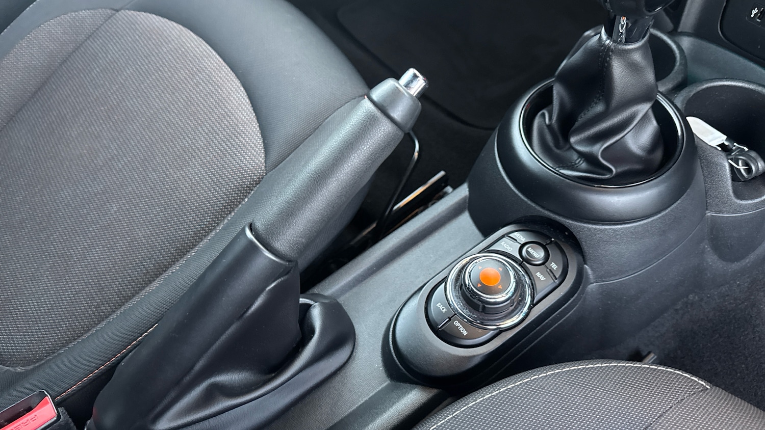 Used MINI Hatch 2018 for sale - 77033359: Photo 19