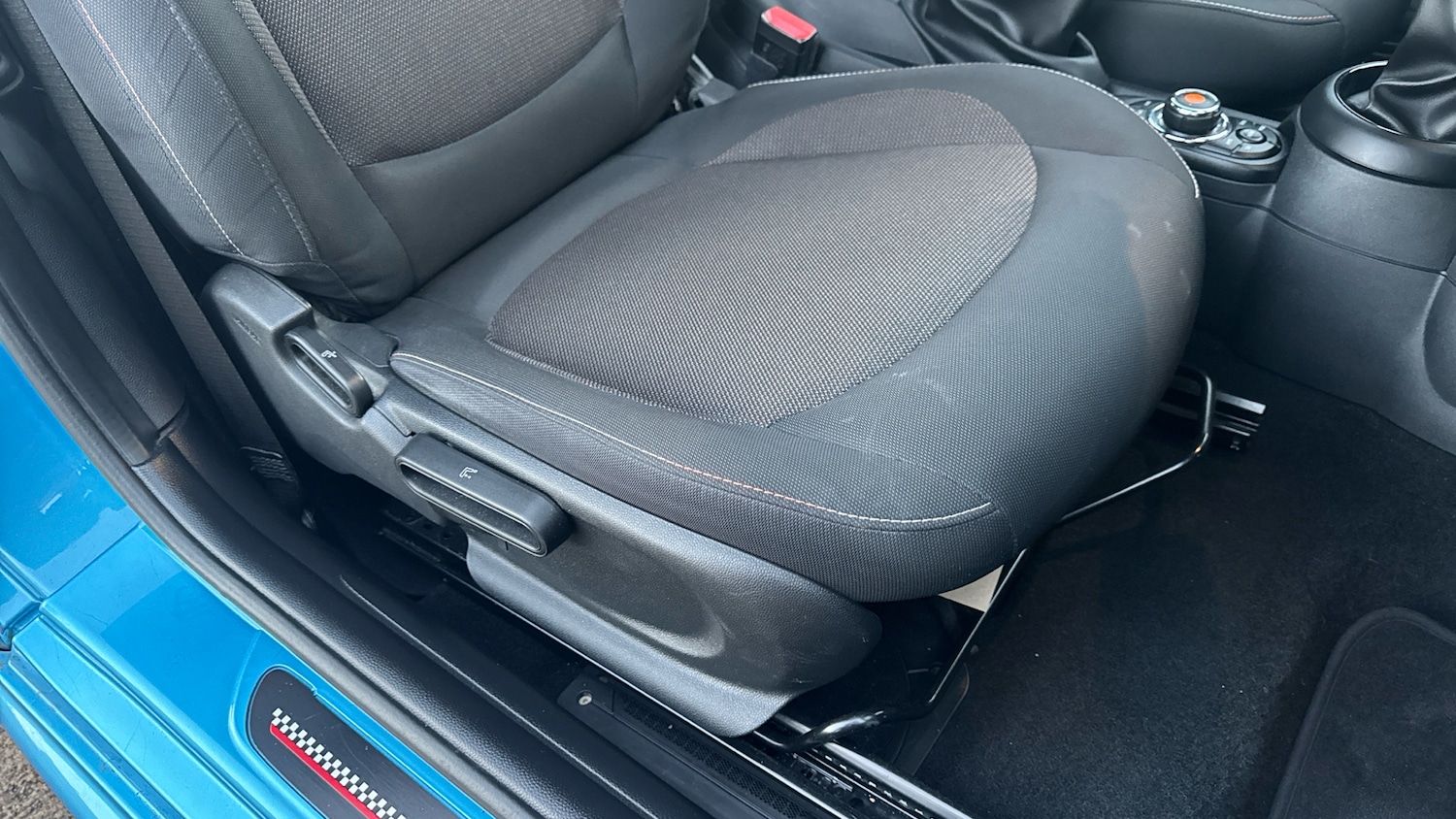 Used MINI Hatch 2018 for sale - 77033359: Photo 28