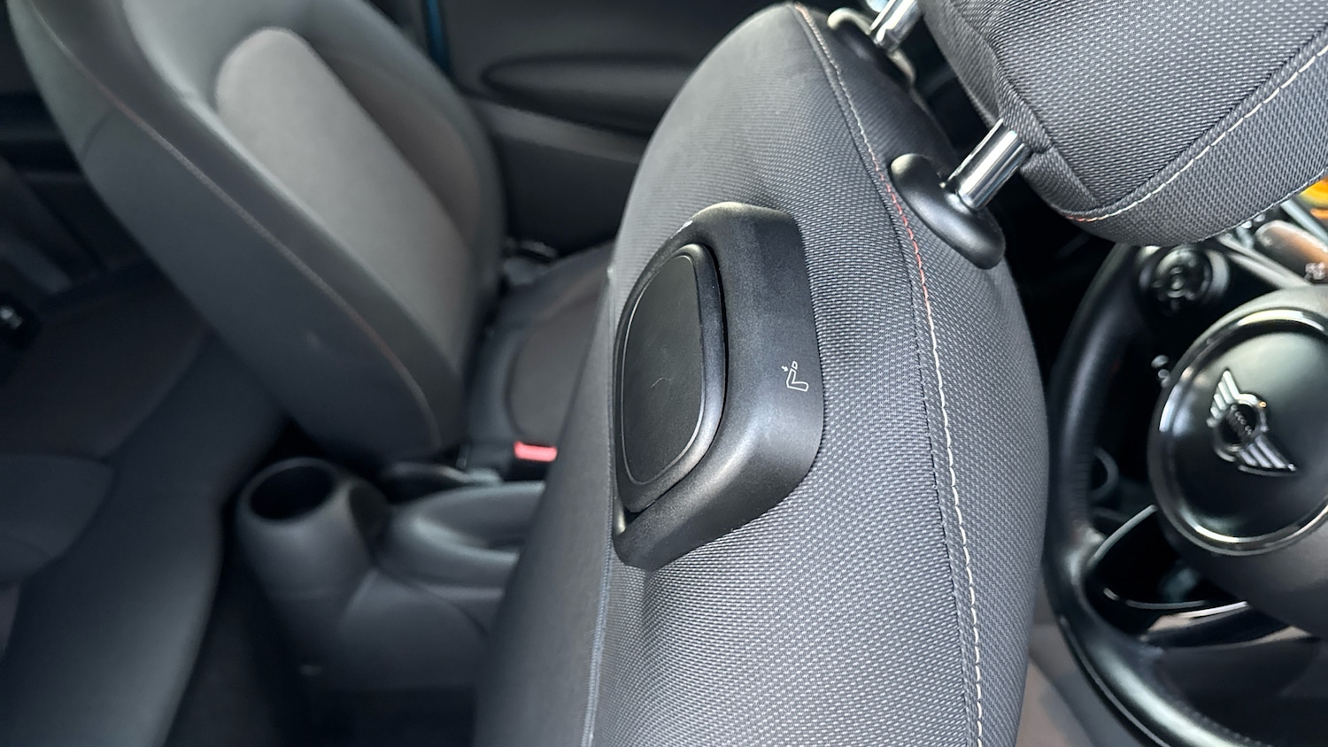 Used MINI Hatch 2018 for sale - 77033359: Photo 31