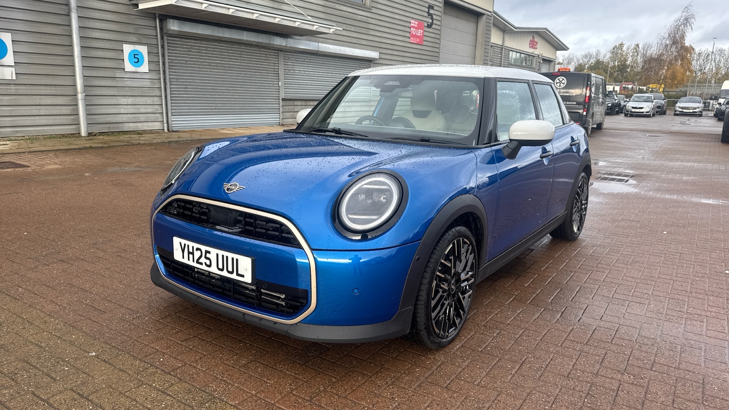Used MINI Cooper 2025 for sale - 76476367: Photo 35