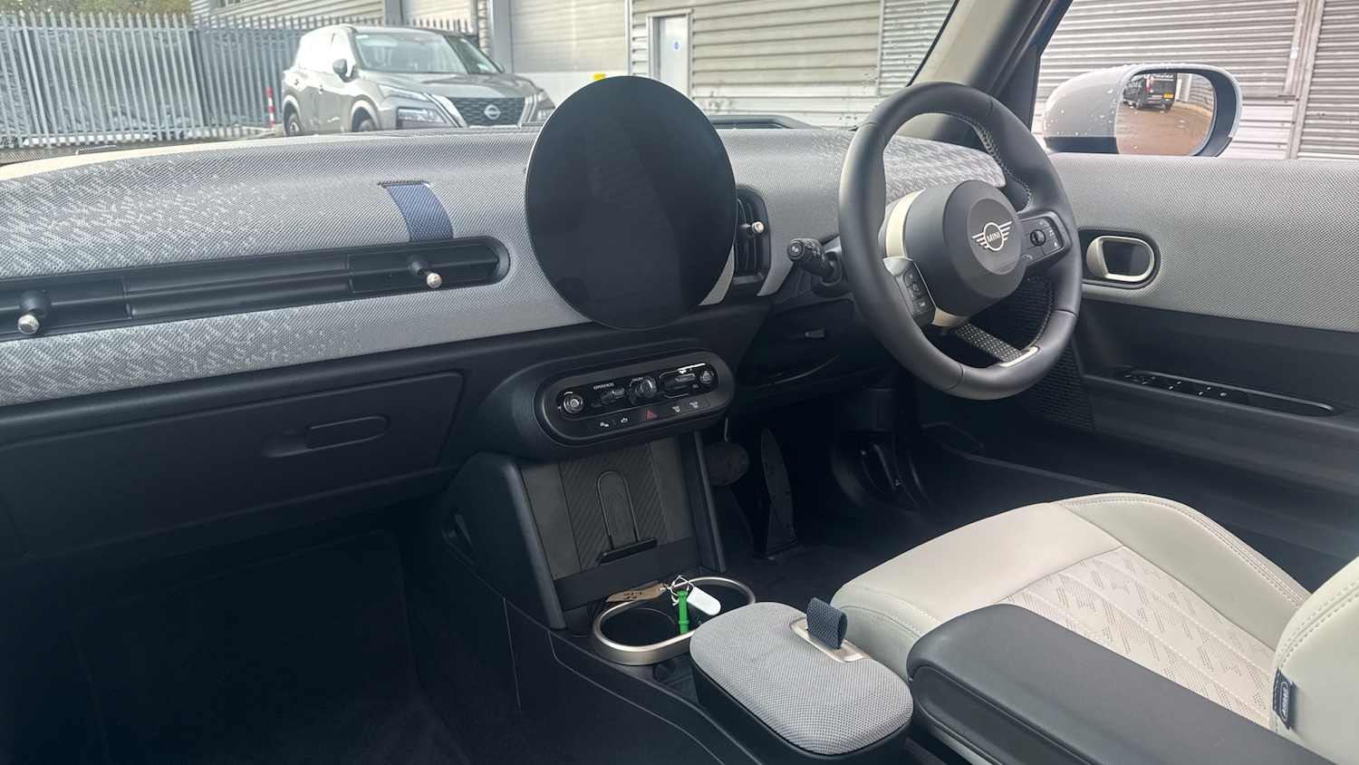 Used MINI Cooper 2025 for sale - 76476367: Photo 7