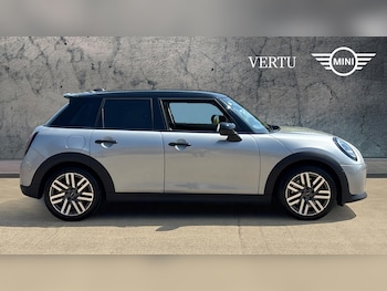 Used MINI Cooper 2025 for sale - 79184018: Photo
