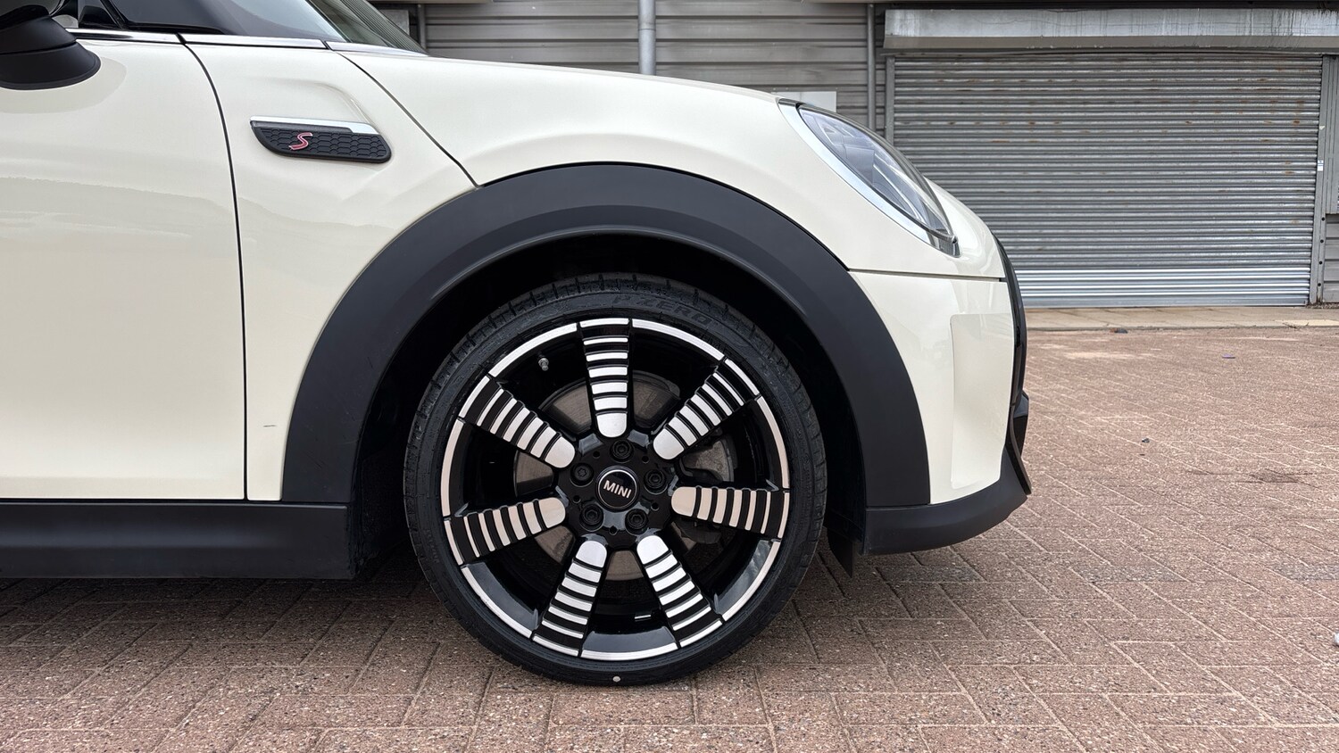 Used MINI Hatch 2022 for sale - 76242782: Photo 14